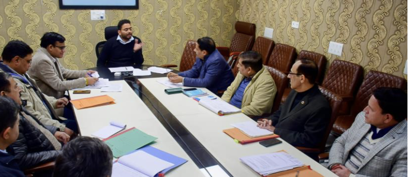 DC Jammu reviews progress of PDD works